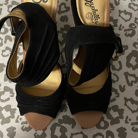 Seychelles Hells - Picture 2 of 6